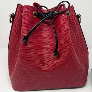 LOUIS VUITTON EPI PETIT NOE